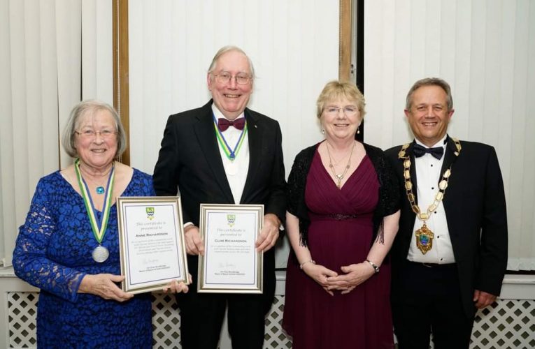 Epsom Rotarians win Citizen Award.