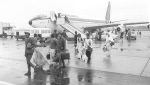 Ugandan refugees arrive Stansted 1972