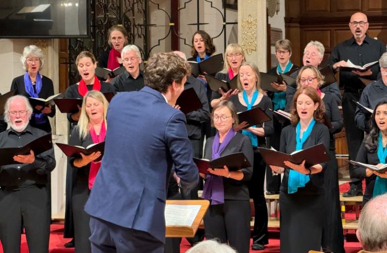 Epsom Chamber Choir.