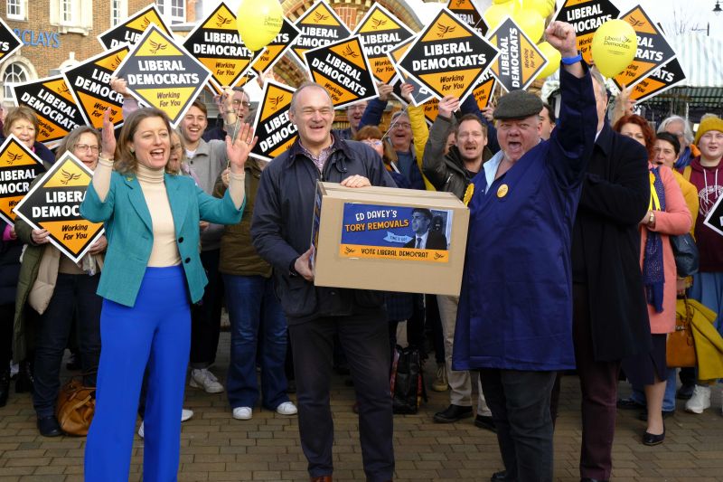 Ed Davey and Helen Maguire in Epsom Market Square