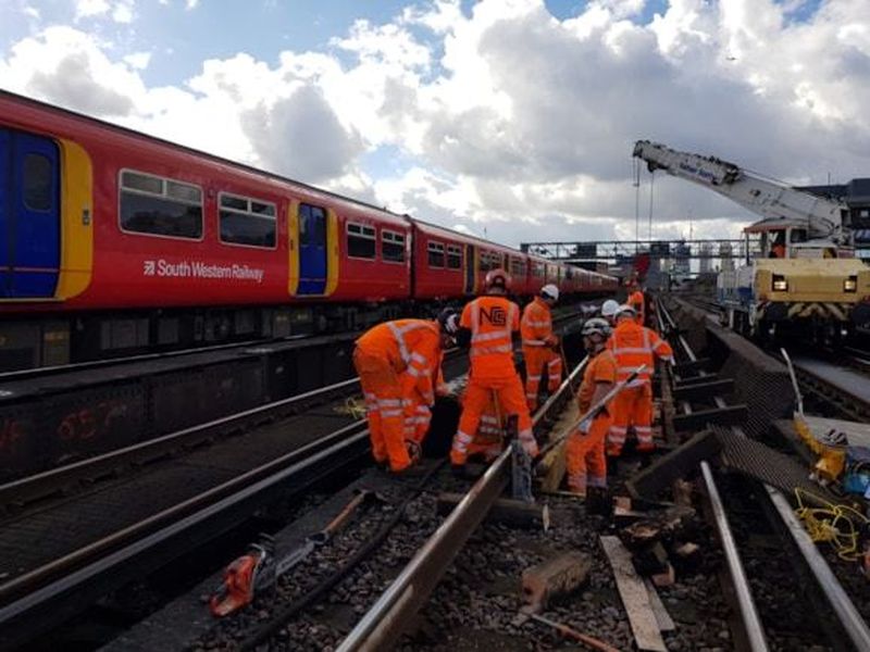 Engineering work at London Waterloo. (Credit: South Western Railway)