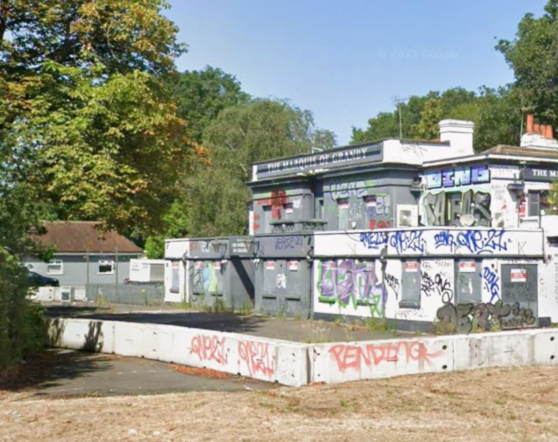 Marquis of Granby pub on Portsmouth Road, Esher. Portrait view. (Credit: Google Street View)