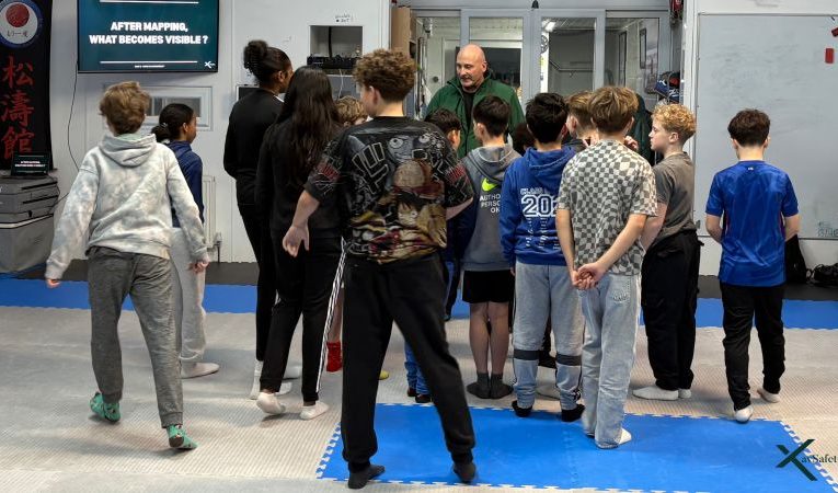 Ex-Gendarme launches Epsom safety awareness programme for children