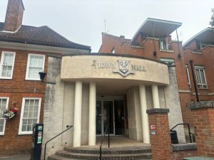 Epsom and Ewell Borough Council town hall. (Credit: Emily Dalton/ LDRS)