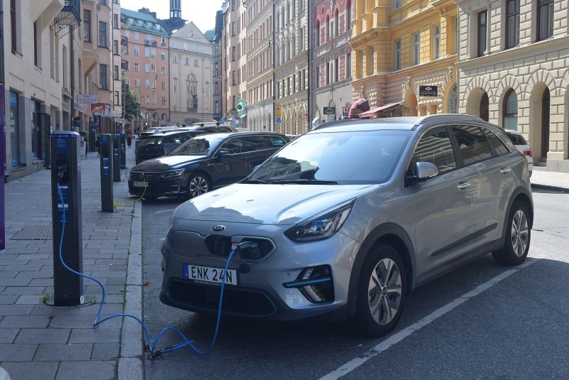 Electric Vehicle Charging Point. Ranjithsiji. Creative Commons Attribution-Share Alike 4.0 International license