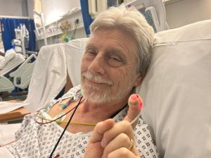 Paul Wickens - robot op patient