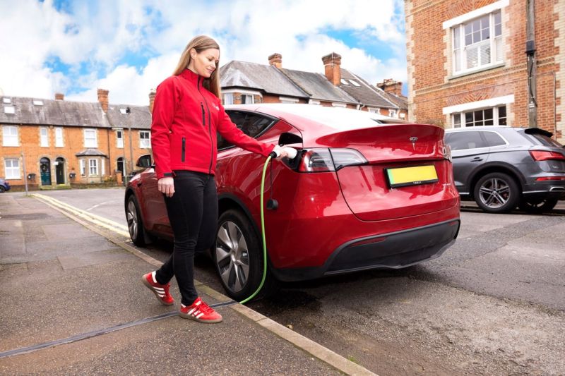 Charging a car on street