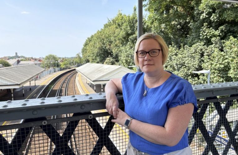 Calling for new Guildford railway station
